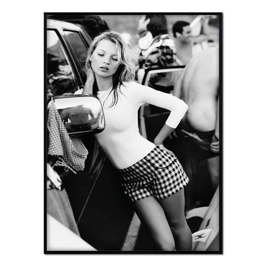 Kate Moss Parking - Póster 21x30 con Marco Negro